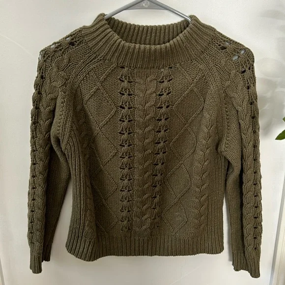 J crew Mockneck Cable-Knit Sweater.‎ Size S - Picture 3 of 9